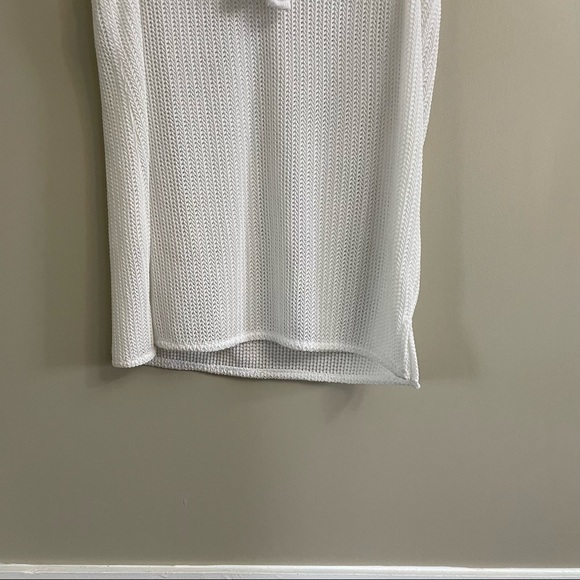 Endless Rose White Top - Picture 6 of 10